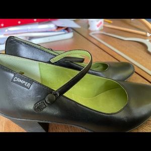 Women’s black all leather CAMPER brand Mary Jane style shoes size 41 9.5